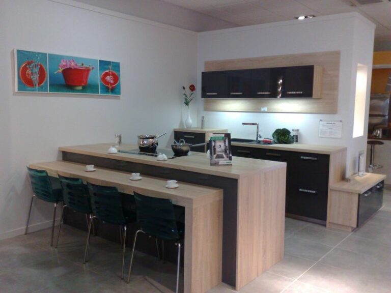 Exposition de cuisine dans un show-room à Dijon (21)